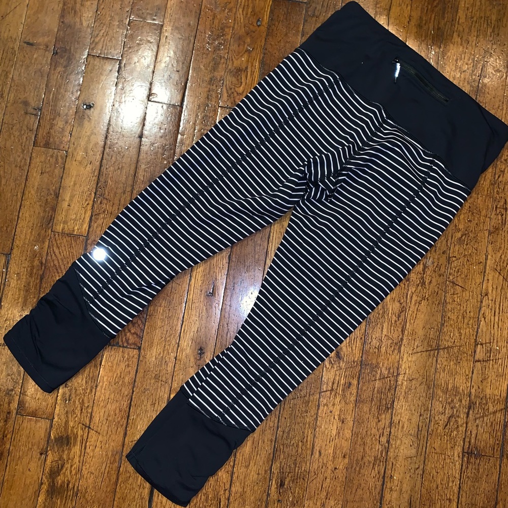 RARE Lululemon Parallel Stripe Runday Crops - Picture 7 of 16